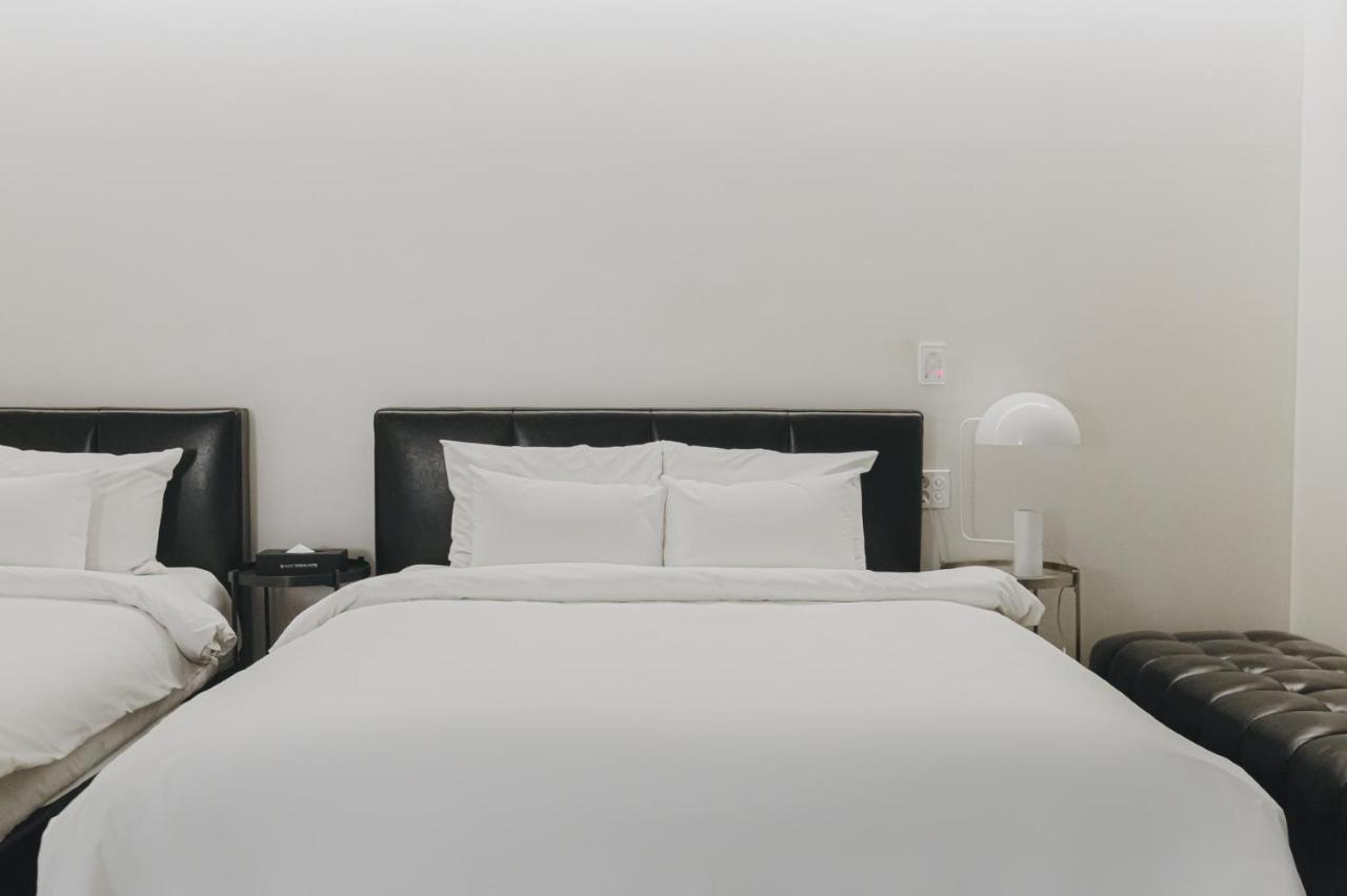 Acc Design Hotel Кванджу Экстерьер фото
