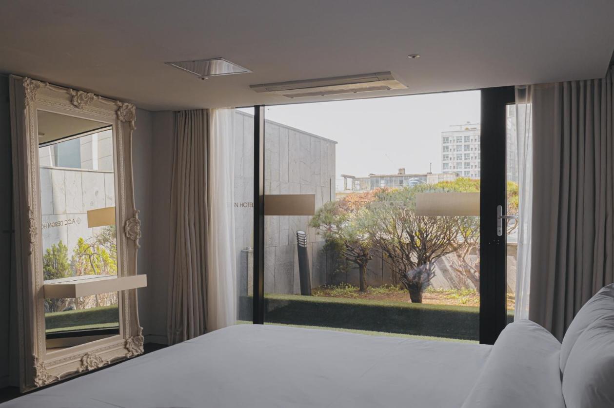 Acc Design Hotel Кванджу Экстерьер фото