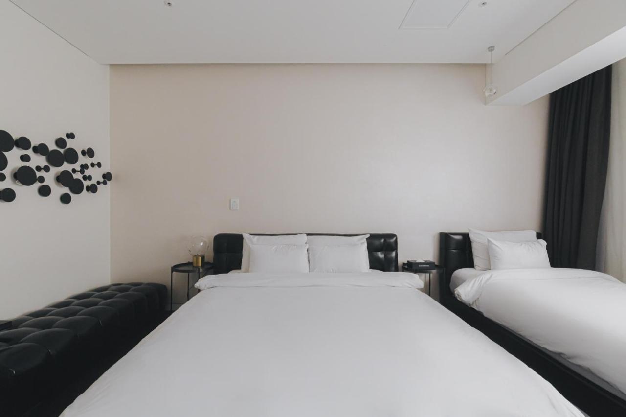 Acc Design Hotel Кванджу Экстерьер фото