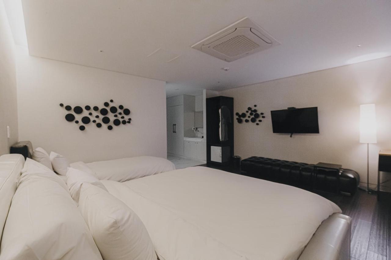 Acc Design Hotel Кванджу Экстерьер фото