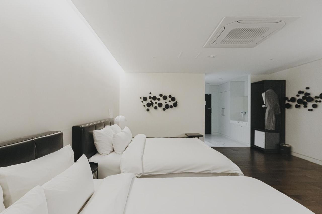 Acc Design Hotel Кванджу Экстерьер фото