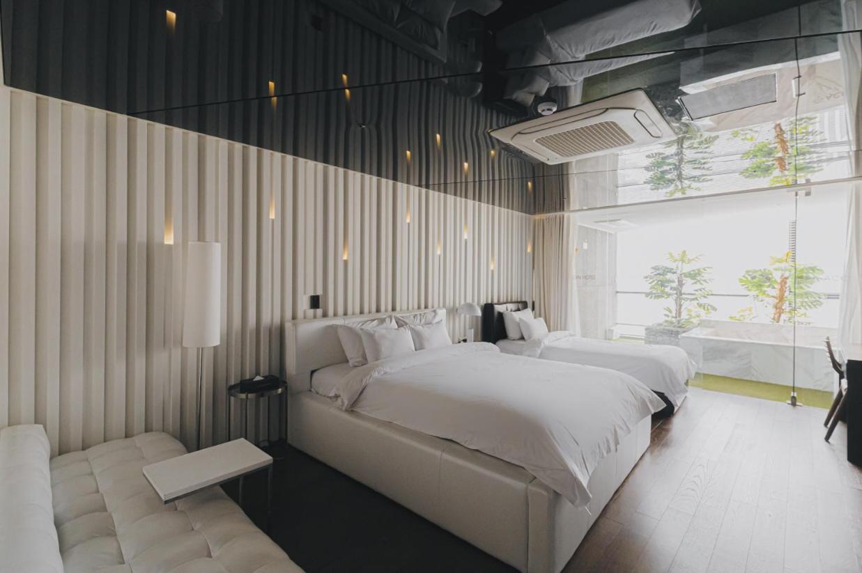 Acc Design Hotel Кванджу Экстерьер фото